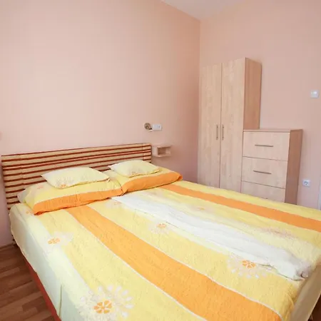 Apartment Fodor