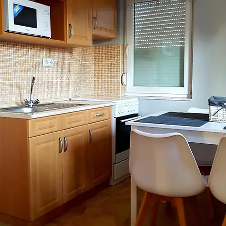 Apartment Fodor *
